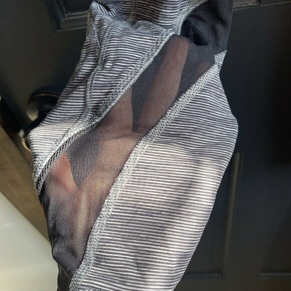 Lululemon Leggings Women Size 6 Black Gray Inspire Tight II Athletic Activewear - Picture 5 of 8